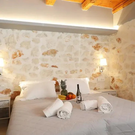Villa Xigia Escape *
