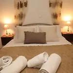 Xigia Escape Khartáta