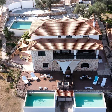 Villa Xigia Escape